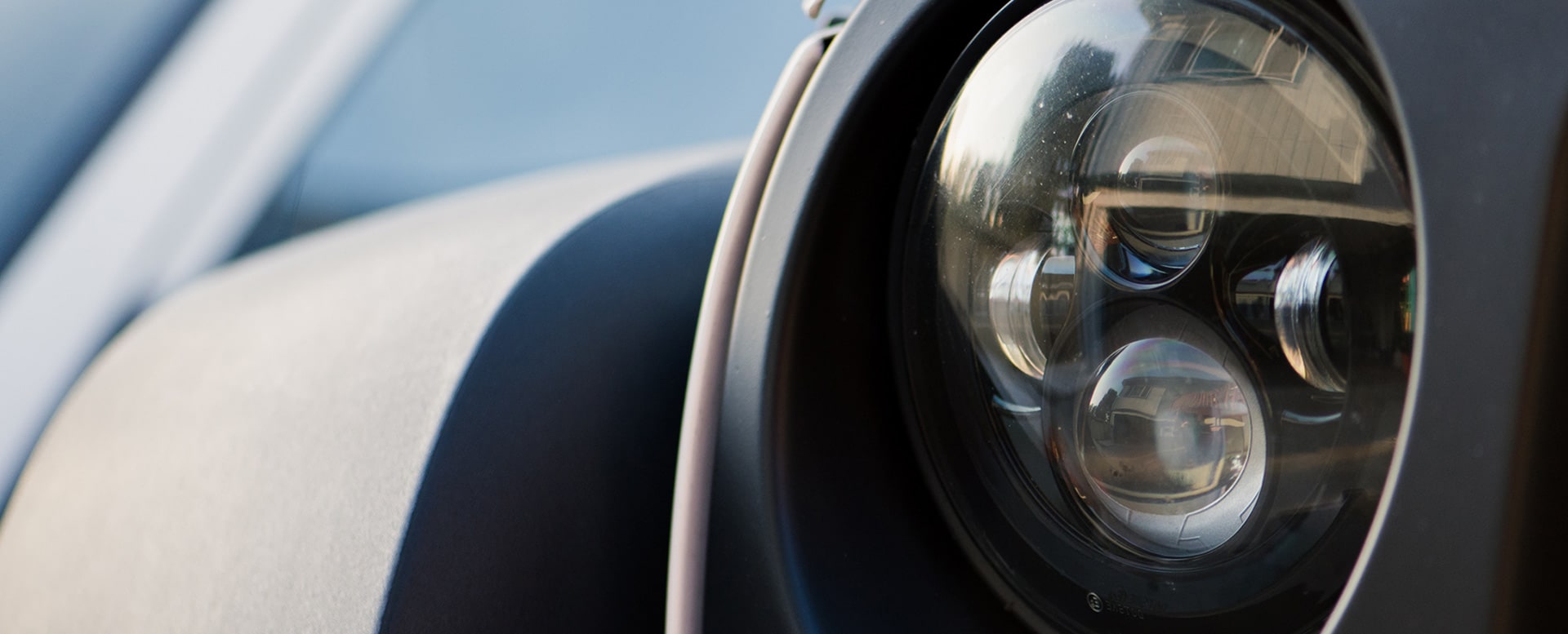 Vehicle headlight detail